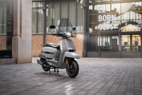 V Special 125 Flex 13